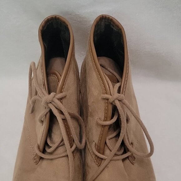 Mad Love Tan Wedge Ankle Boots Size 9 - Picture 3 of 9